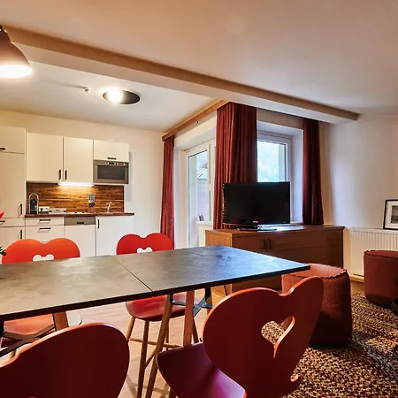 Evi Apartments Via We Rent Kaprun Exteriér fotografie