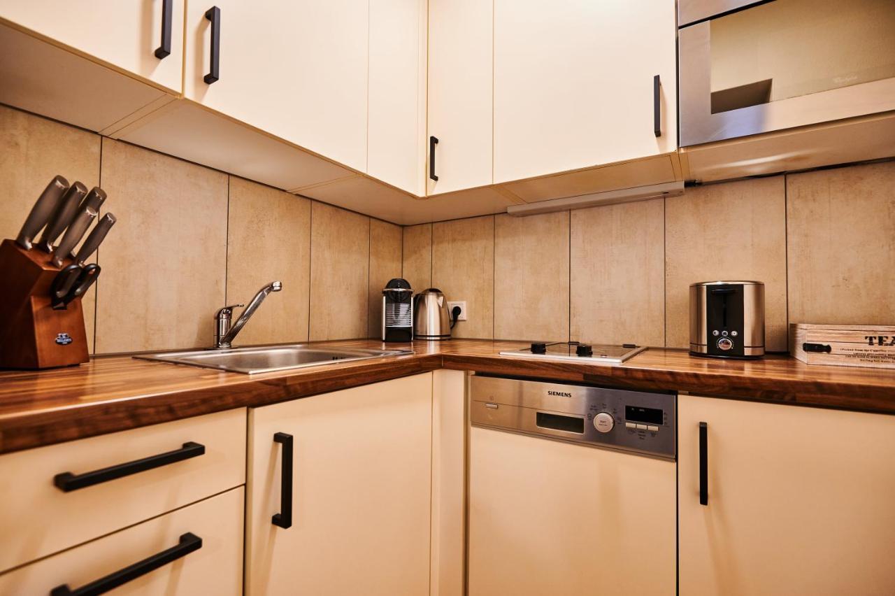 Evi Via We Rent Apartment *