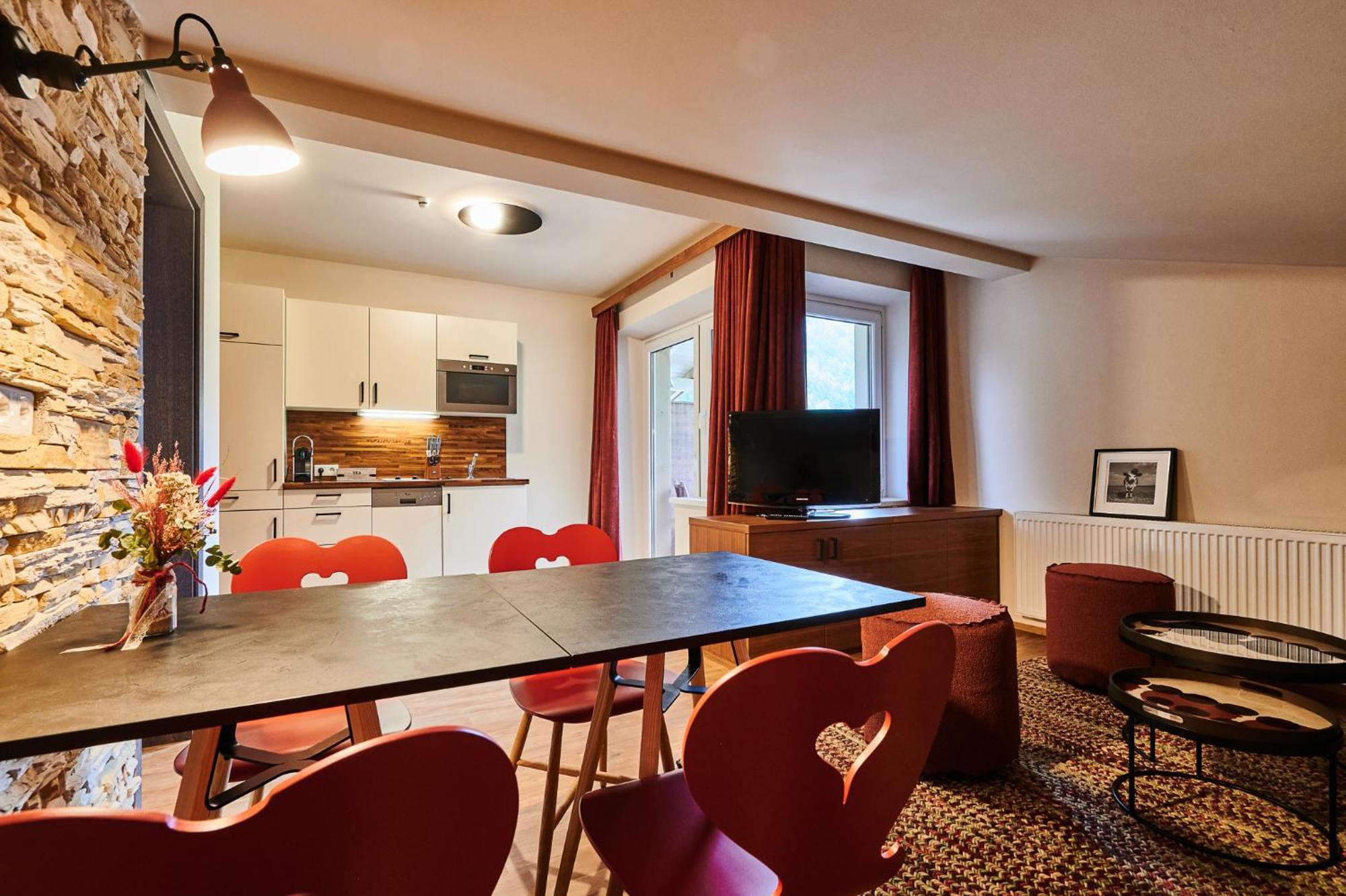 Evi Via We Rent Apartment